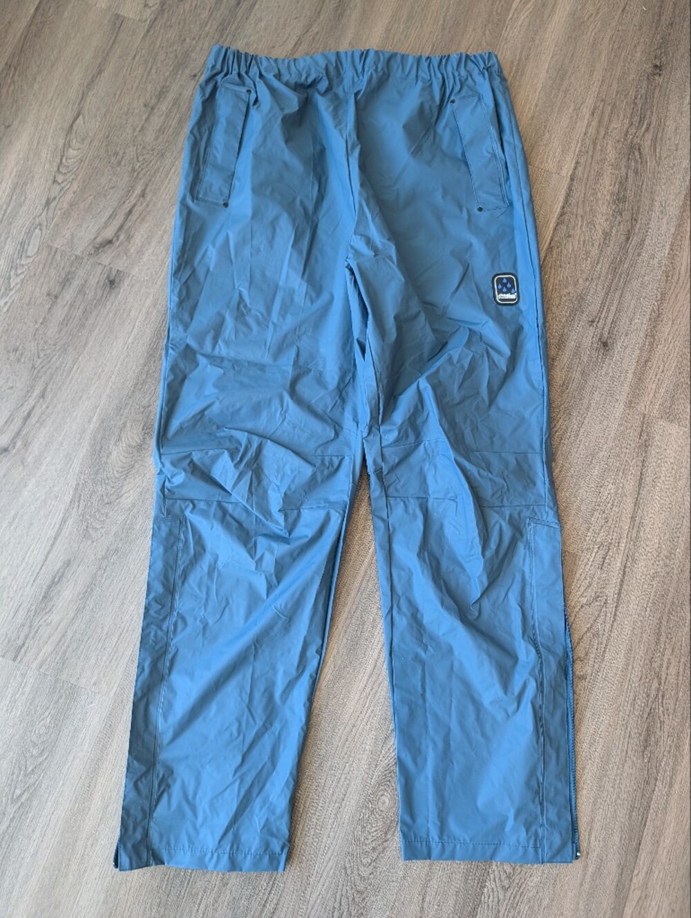 NWOT Eddie Bauer Wayerproof Men's Light Blue Rain Gear Over Pants
